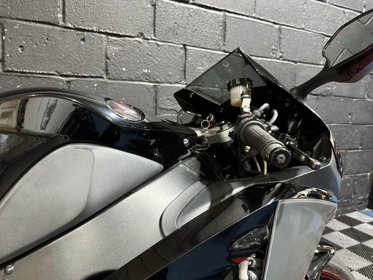 Used Honda CBR1000RR Fireblade for sale - 78435383: Photo 26