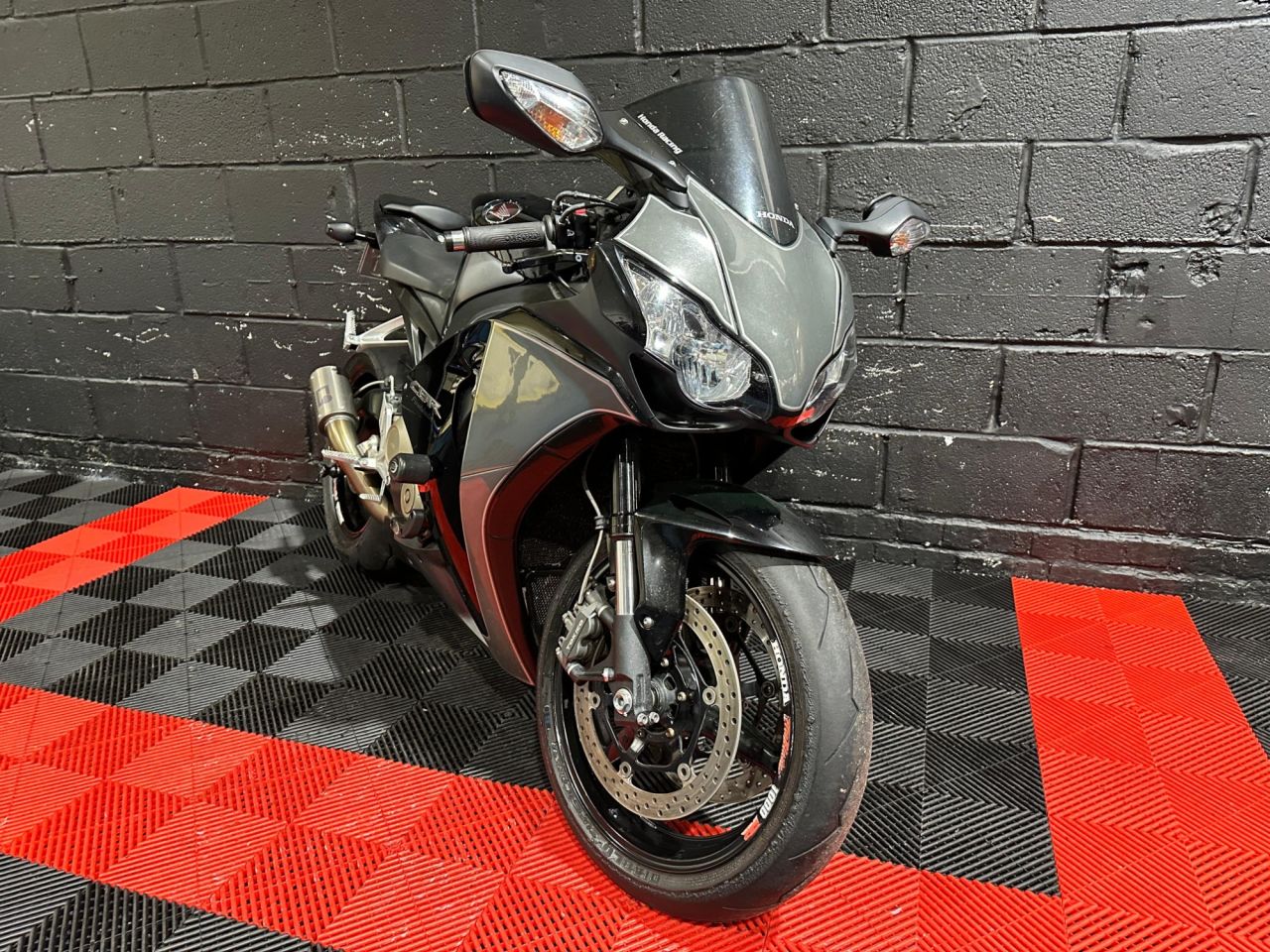 Used Honda CBR1000RR Fireblade for sale - 78435383: Photo 9