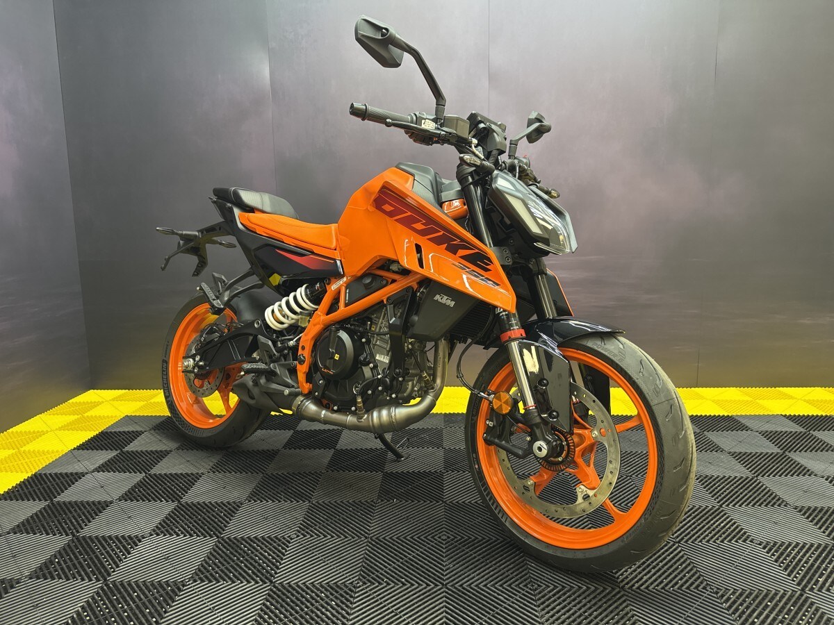 KTM 390 DUKE