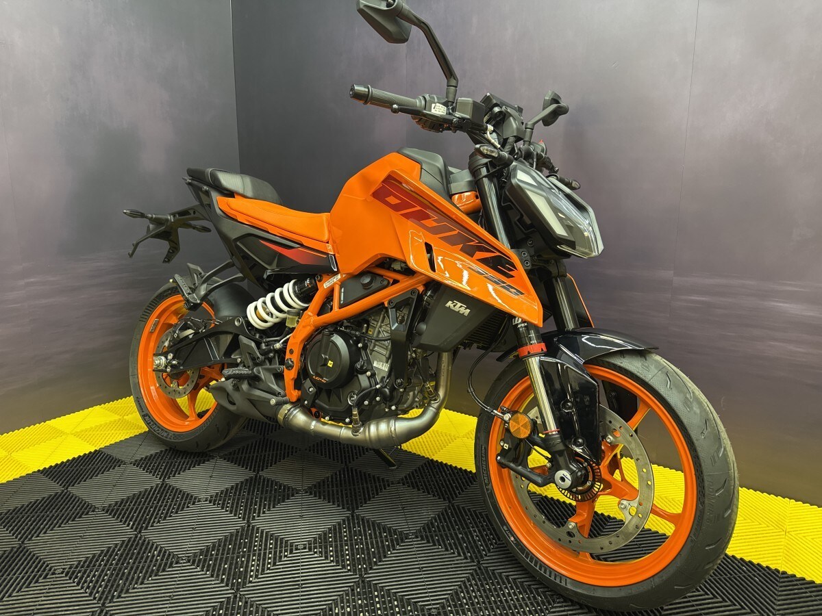 KTM 390 DUKE