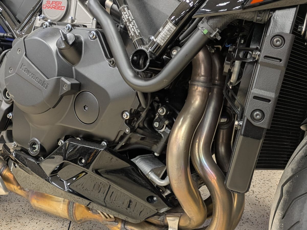 Kawasaki ZH2 PERFORMANCE