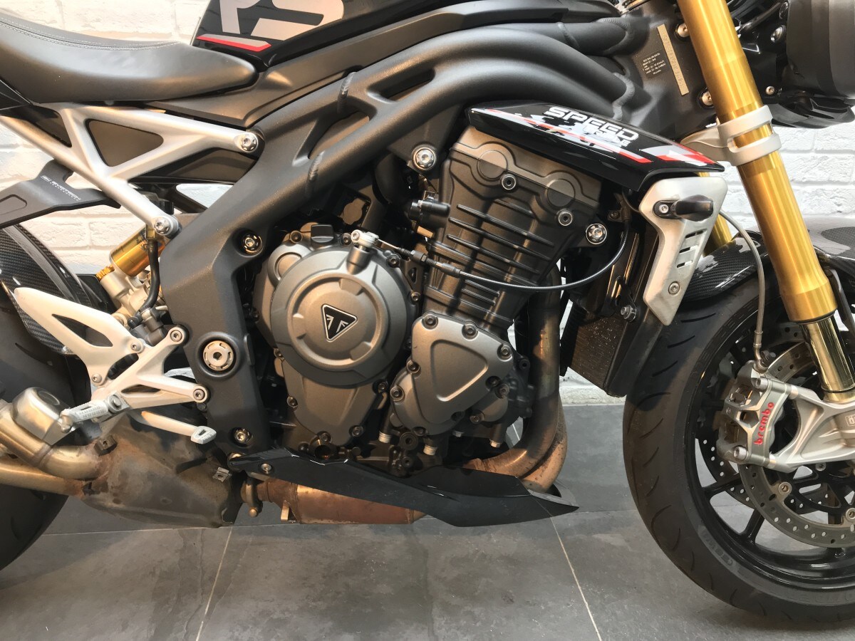 Triumph SPEED TRIPLE RS 1200