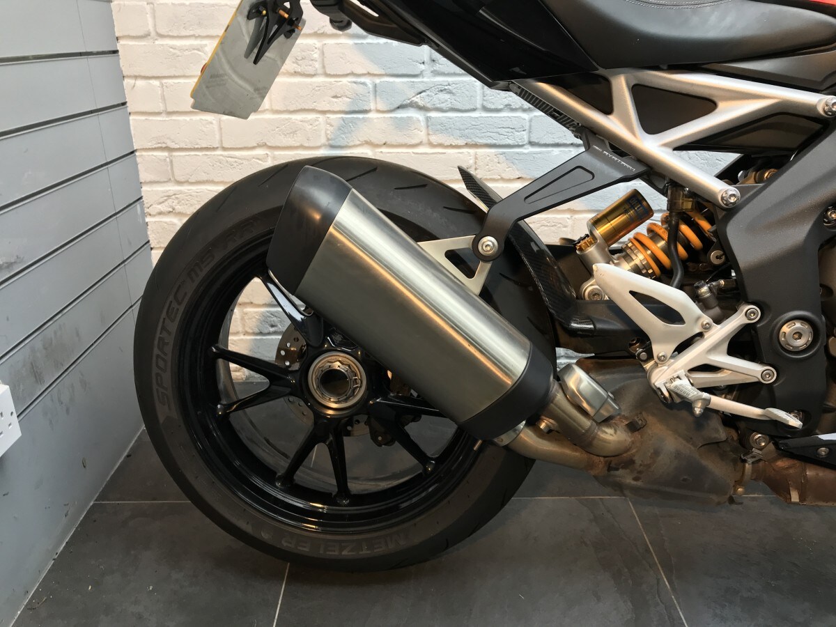 Triumph SPEED TRIPLE RS 1200