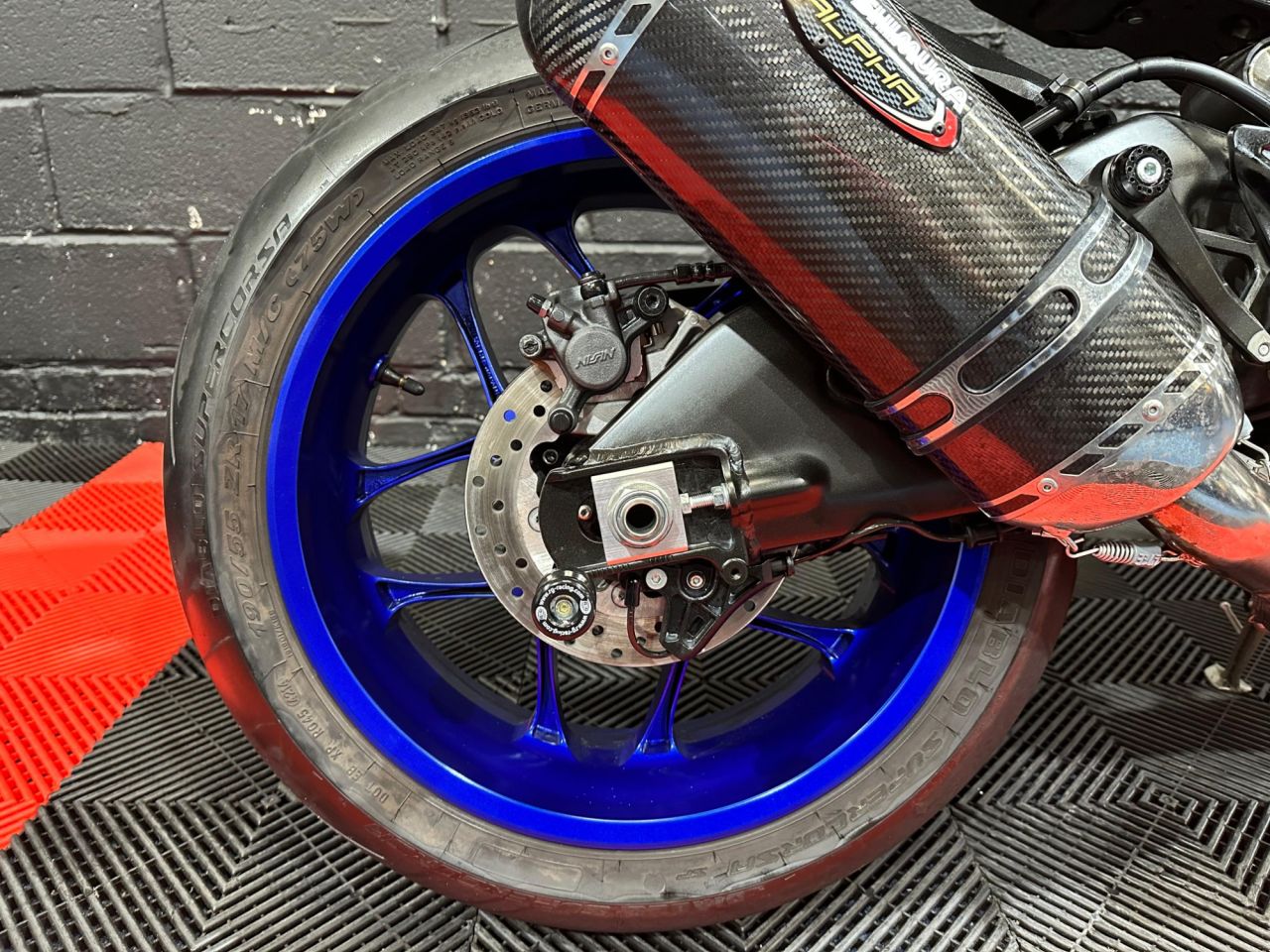 Used Yamaha R1 for sale - 78435382: Photo 14