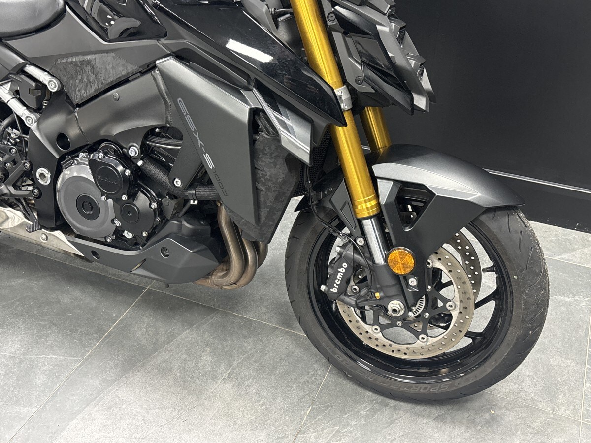 Suzuki GSX-S1000