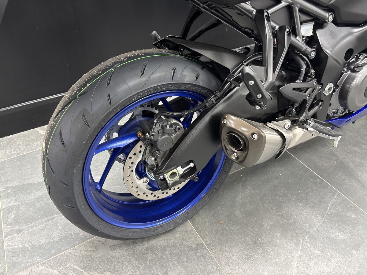 Suzuki GSX-S1000 GT +