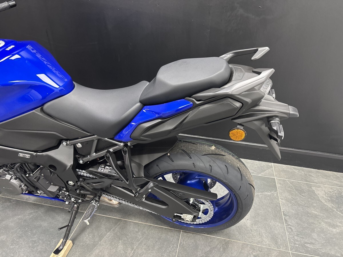 Suzuki GSX-S1000 GT +