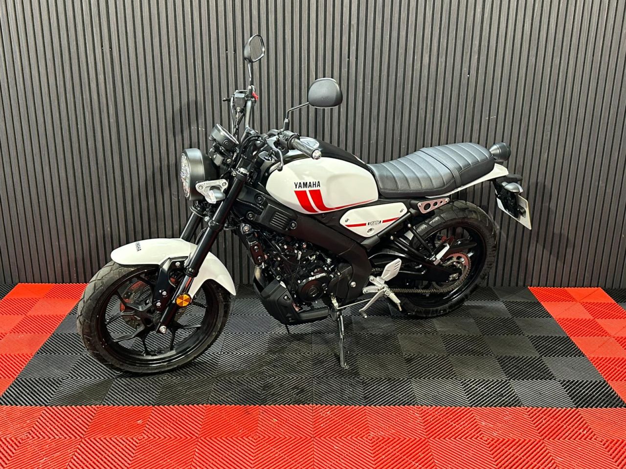 Used Yamaha XSR125 for sale - 78435483: Photo 10