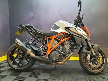Used KTM 1290 SUPER DUKE R 2019 for sale - bike-77866780: Photo