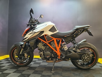 Used KTM 1290 SUPER DUKE R 2019 for sale - bike-77866780: Photo