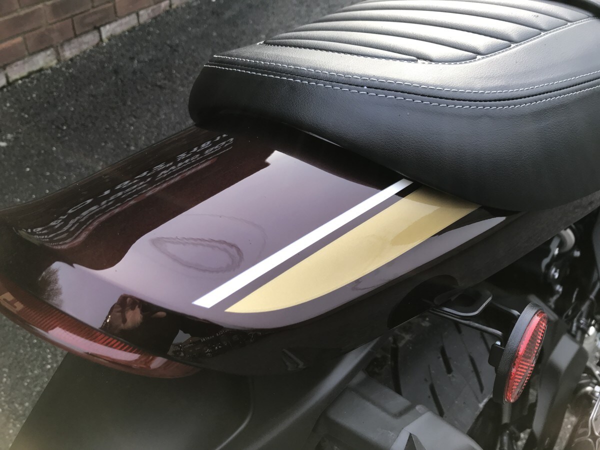 Kawasaki Z900RS ZR900KSFBB RD1