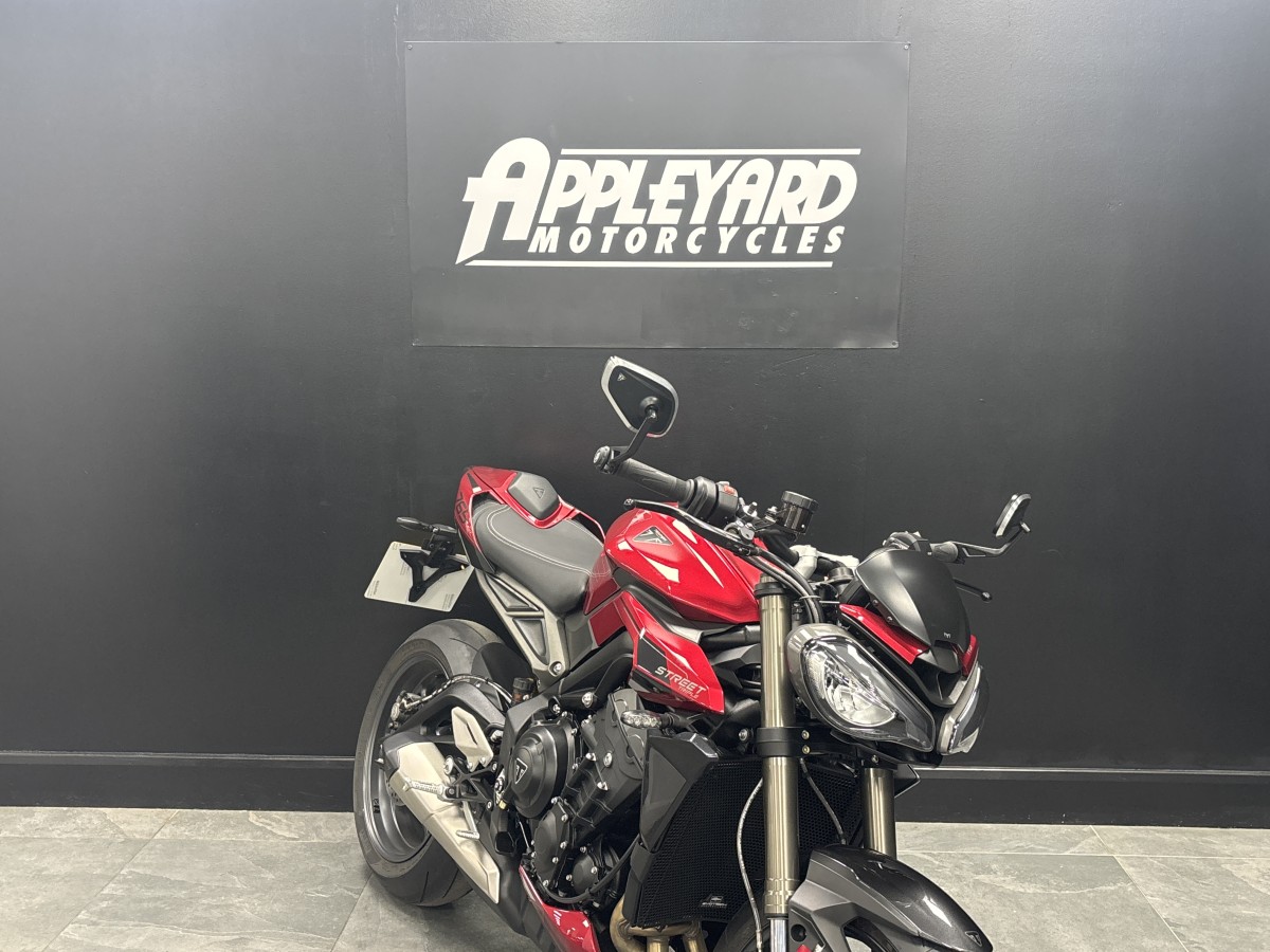 Triumph STREET TRIPLE 765 RS