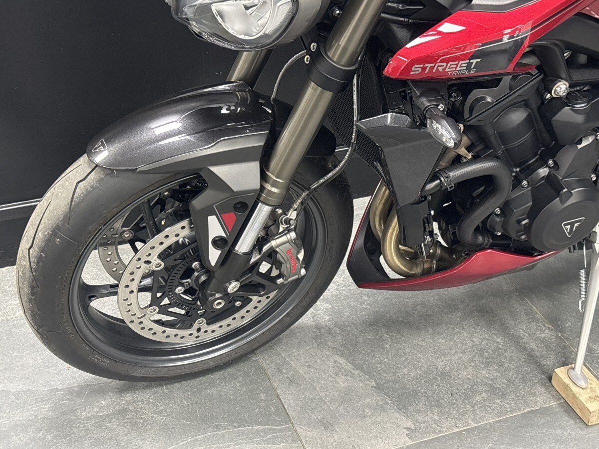 Triumph STREET TRIPLE 765 RS