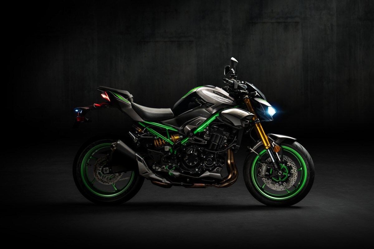 Kawasaki Z900 SE ZR900TTFNN (GY2)