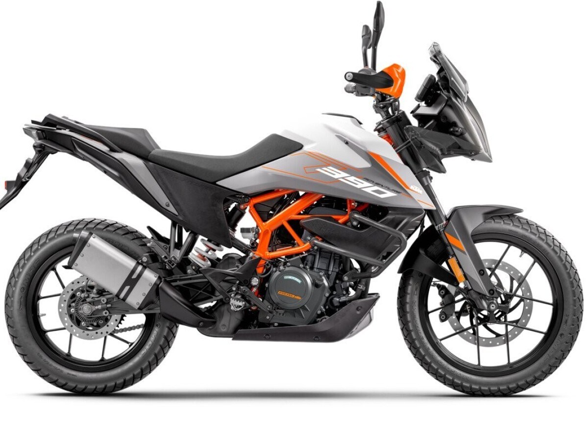 KTM 390 Adventure PRE REG OFFER SAVE £2100