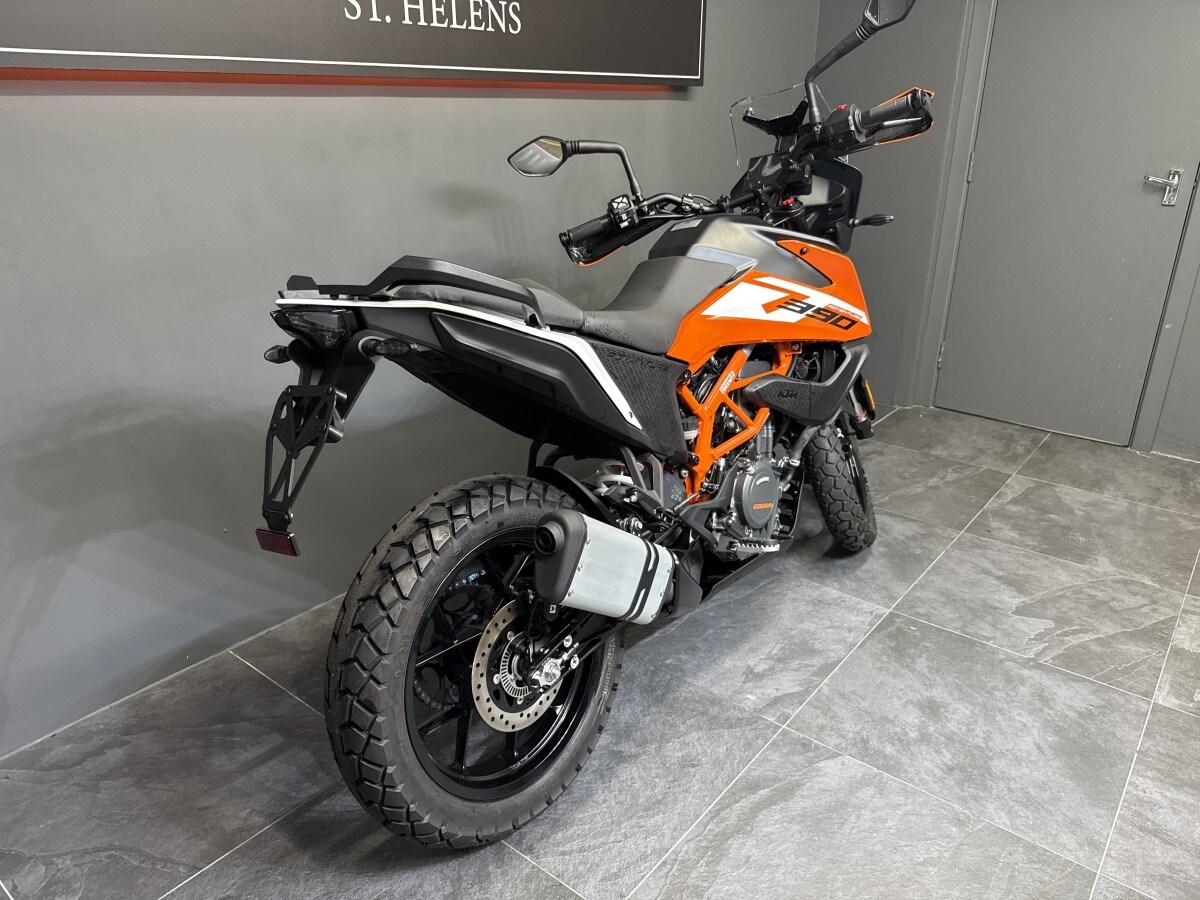 KTM 390 Adventure PRE REG OFFER SAVE £2100