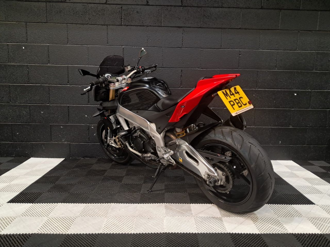 Used Aprilia Tuono 1000 V4 for sale - 78434609: Photo 11