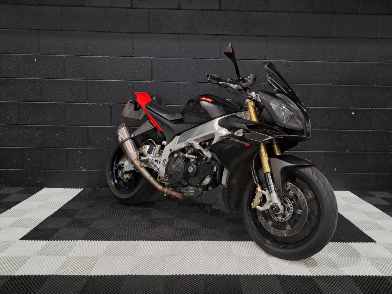 Used Aprilia Tuono 1000 V4 for sale - 78434609: Photo 5