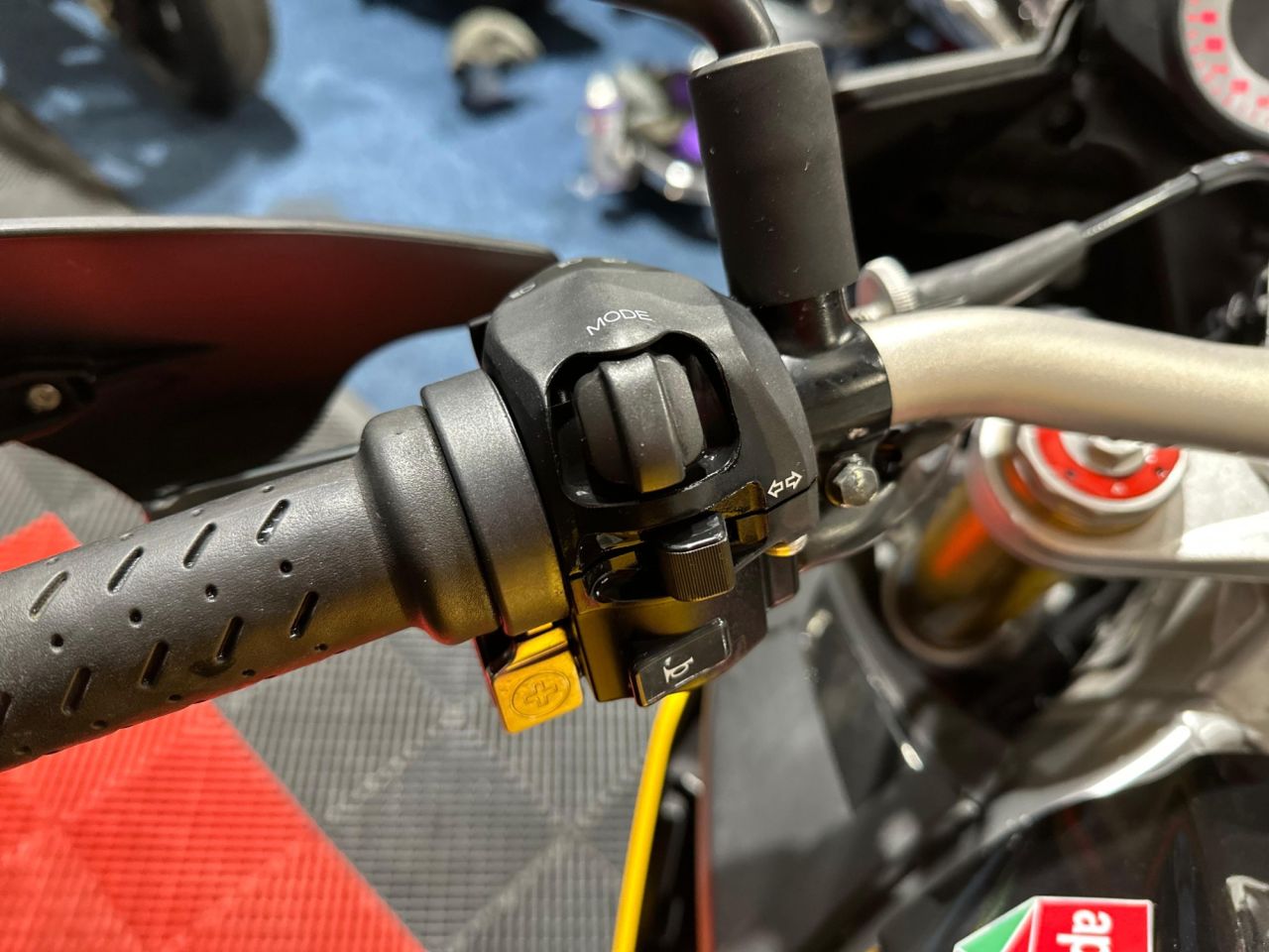 Used Aprilia Tuono 1000 V4 for sale - 78434764: Photo 24