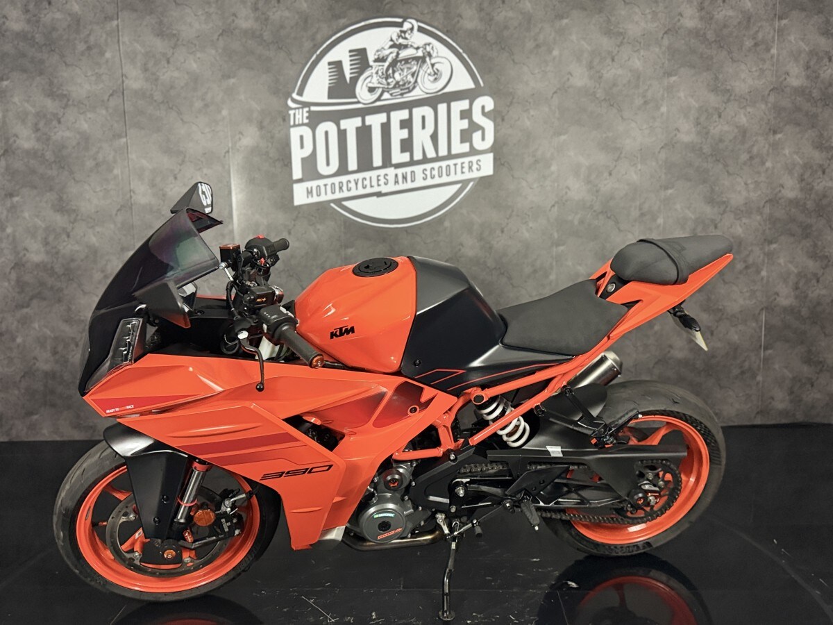 KTM RC 390 24