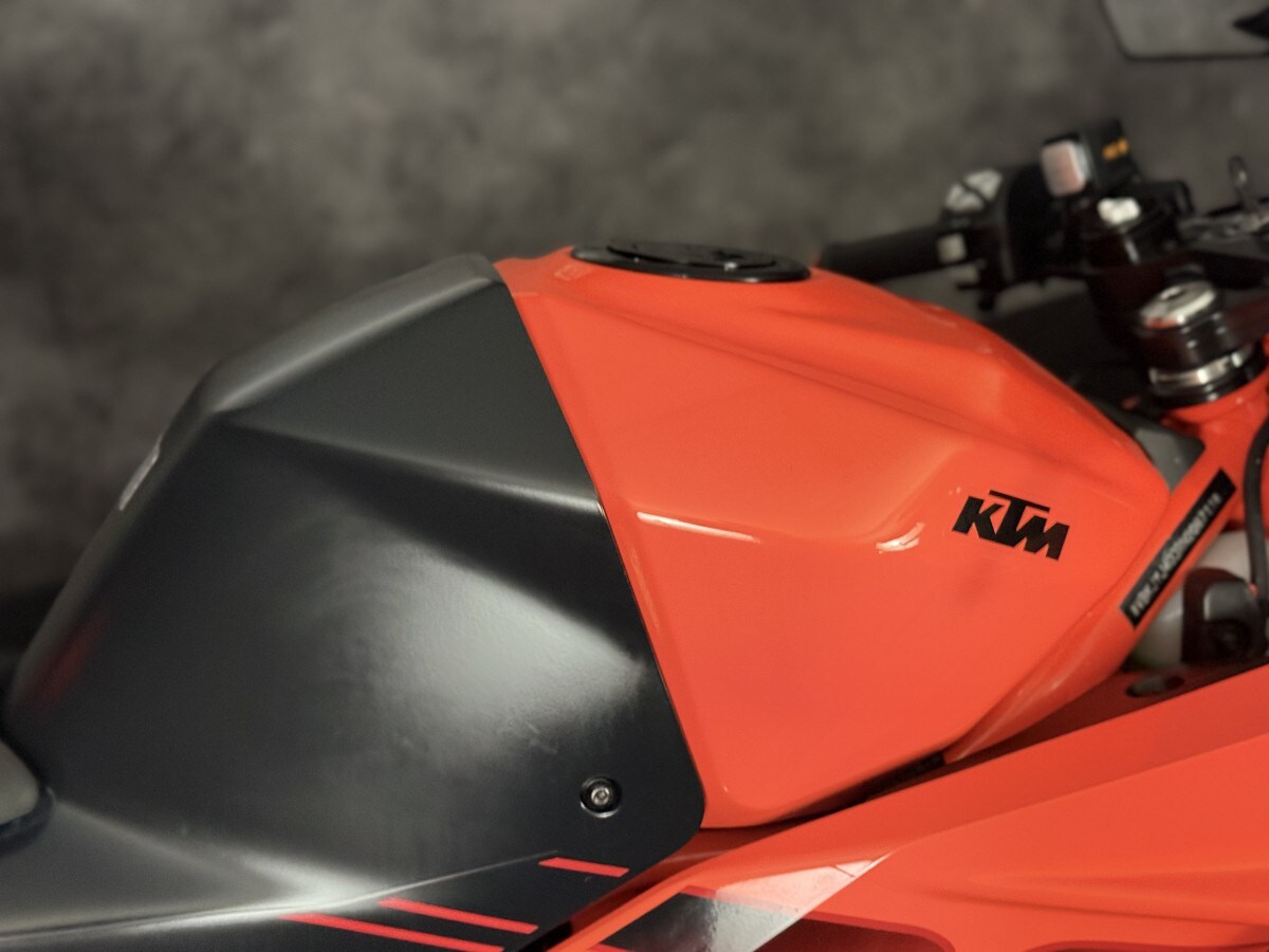 KTM RC 390 24