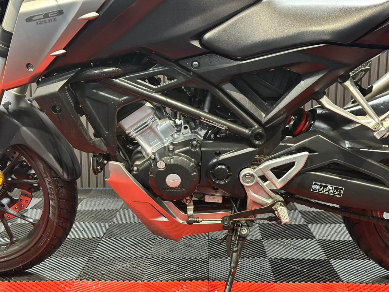 Used Honda CB125R for sale - 78434925: Photo 18