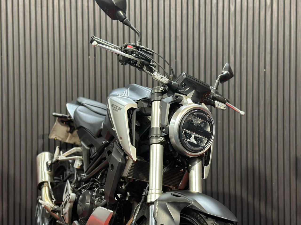 Used Honda CB125R for sale - 78434925: Photo 23
