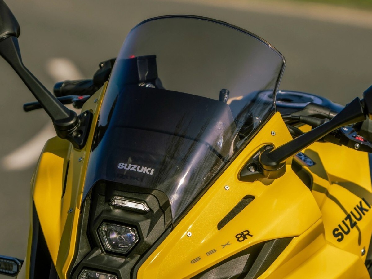 Suzuki GSX-8R