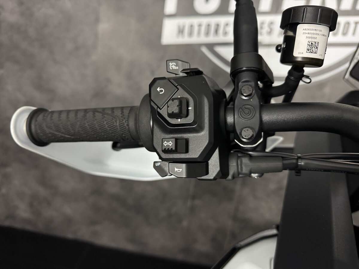 KTM 1390 Super Adventure S