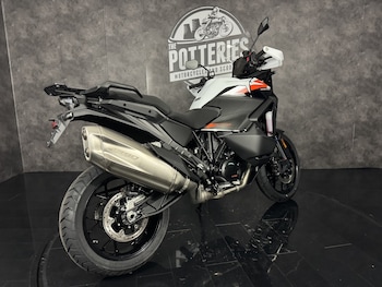 Used KTM 1390 Super Adventure S undefined for sale - bike-77869147: Photo