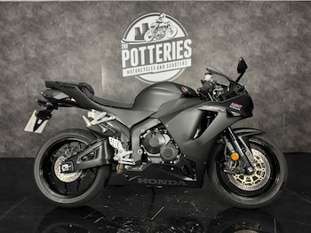 Used Honda CBR 2024 for sale - bike-78258541: Photo