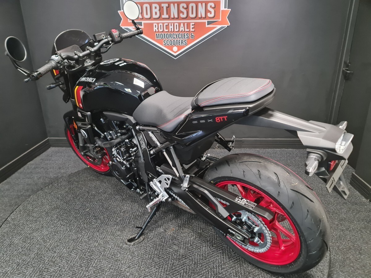Suzuki GSX-8TT