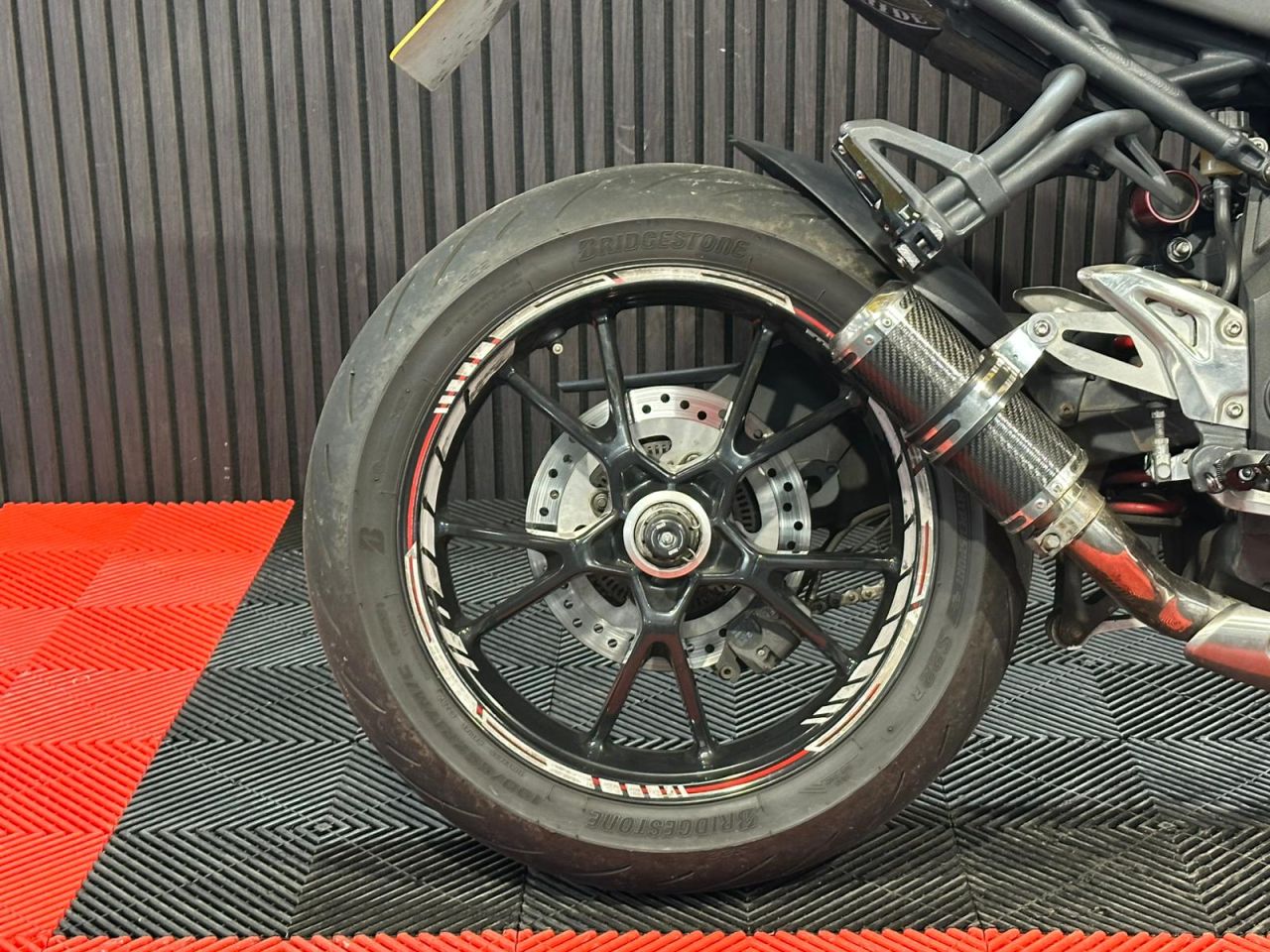 Used Triumph Speed Triple 1050 for sale - 78435430: Photo 15