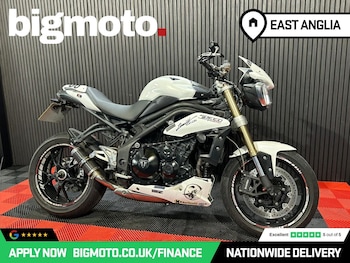 Used Triumph Speed Triple 1050 undefined for sale - bike-78435430: Photo