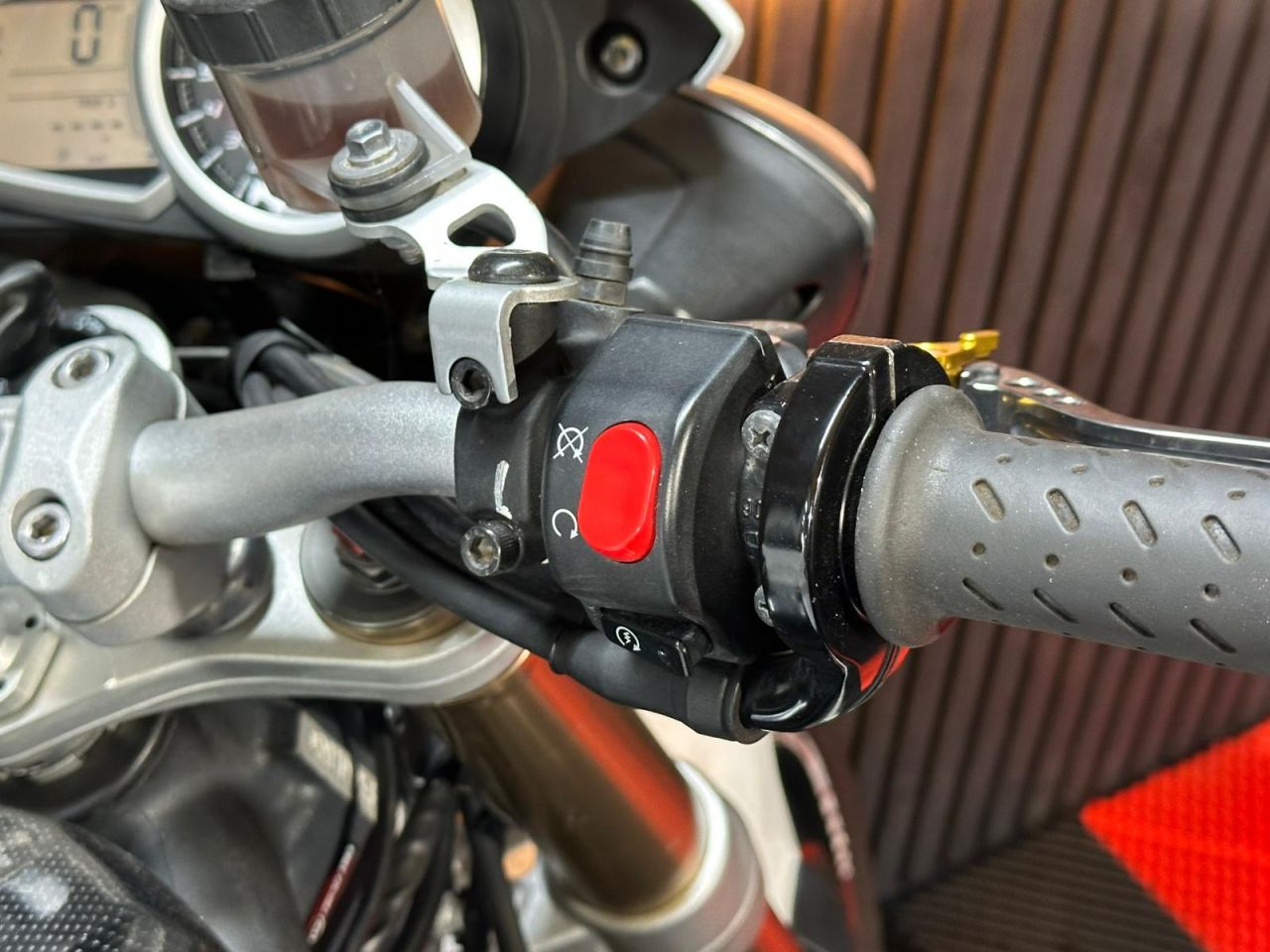 Used Triumph Speed Triple 1050 for sale - 78435430: Photo 23