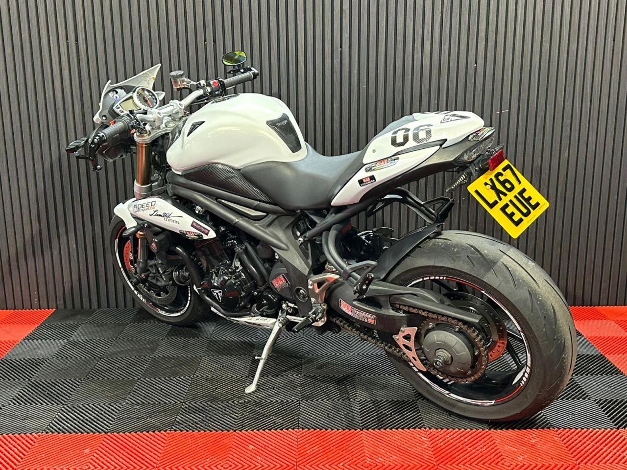 Used Triumph Speed Triple 1050 for sale - 78435430: Photo 8