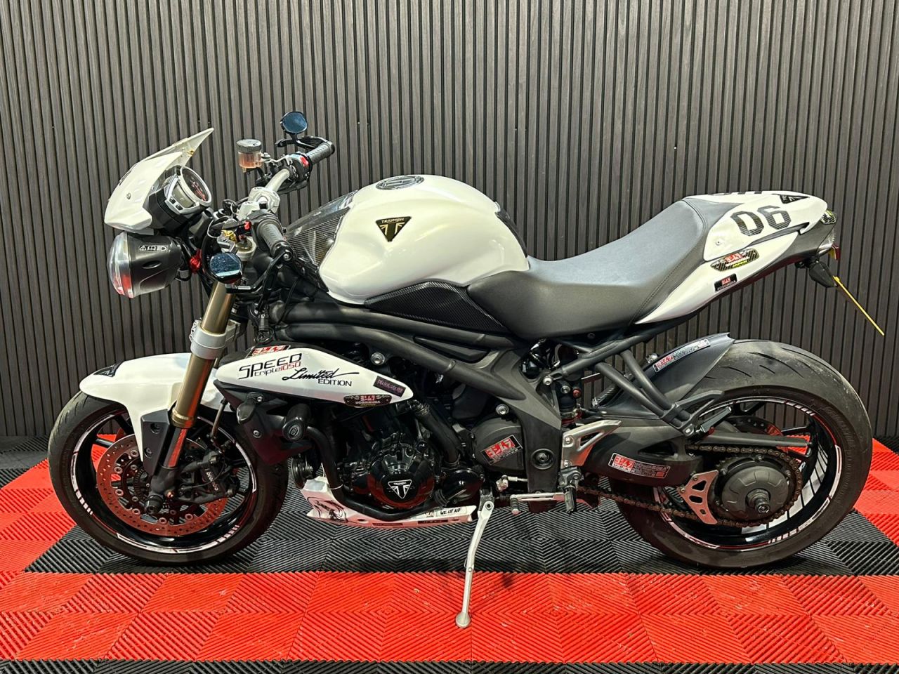 Used Triumph Speed Triple 1050 for sale - 78435430: Photo 9