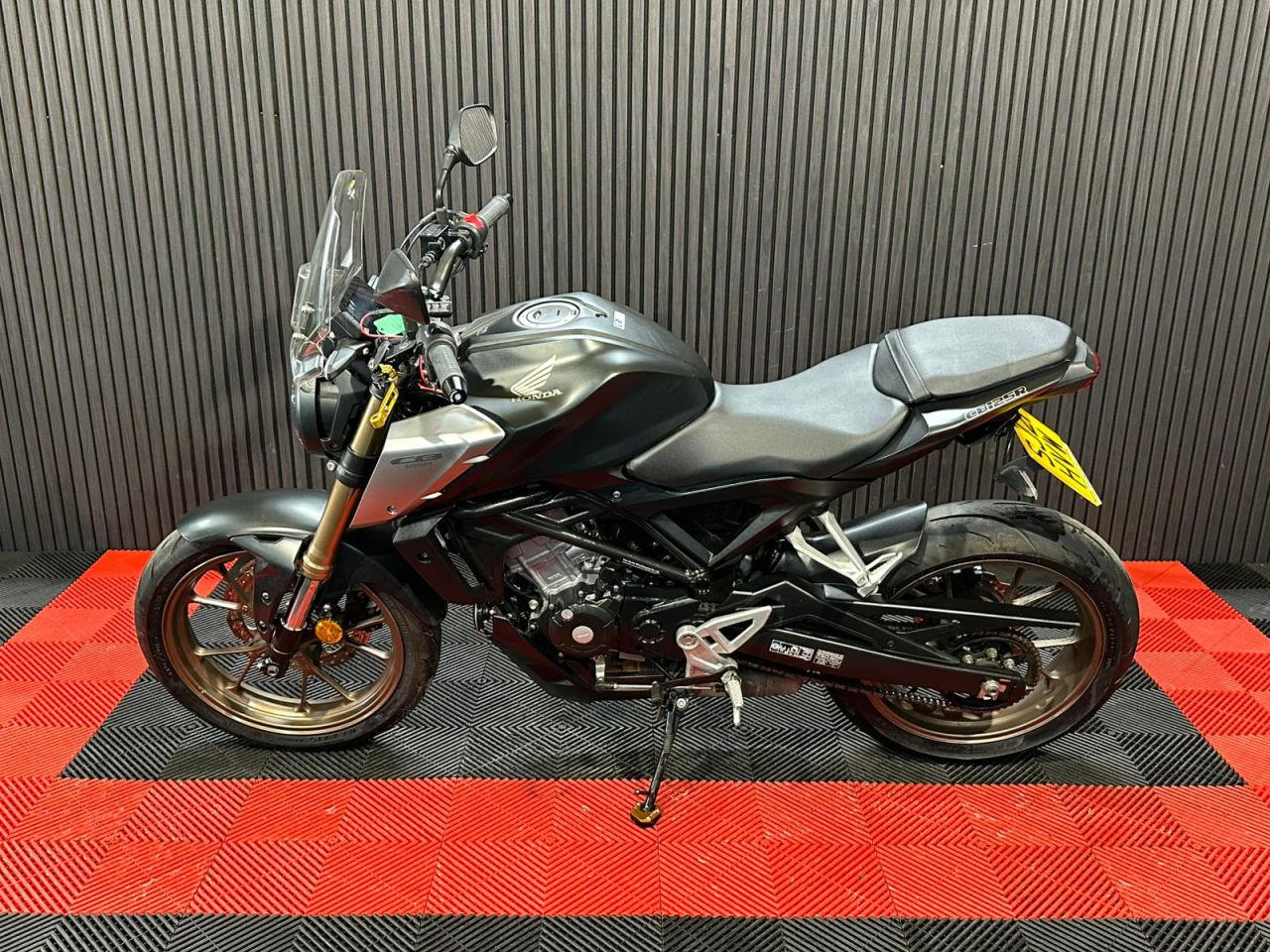 Used Honda CB125R for sale - 78435019: Photo 9