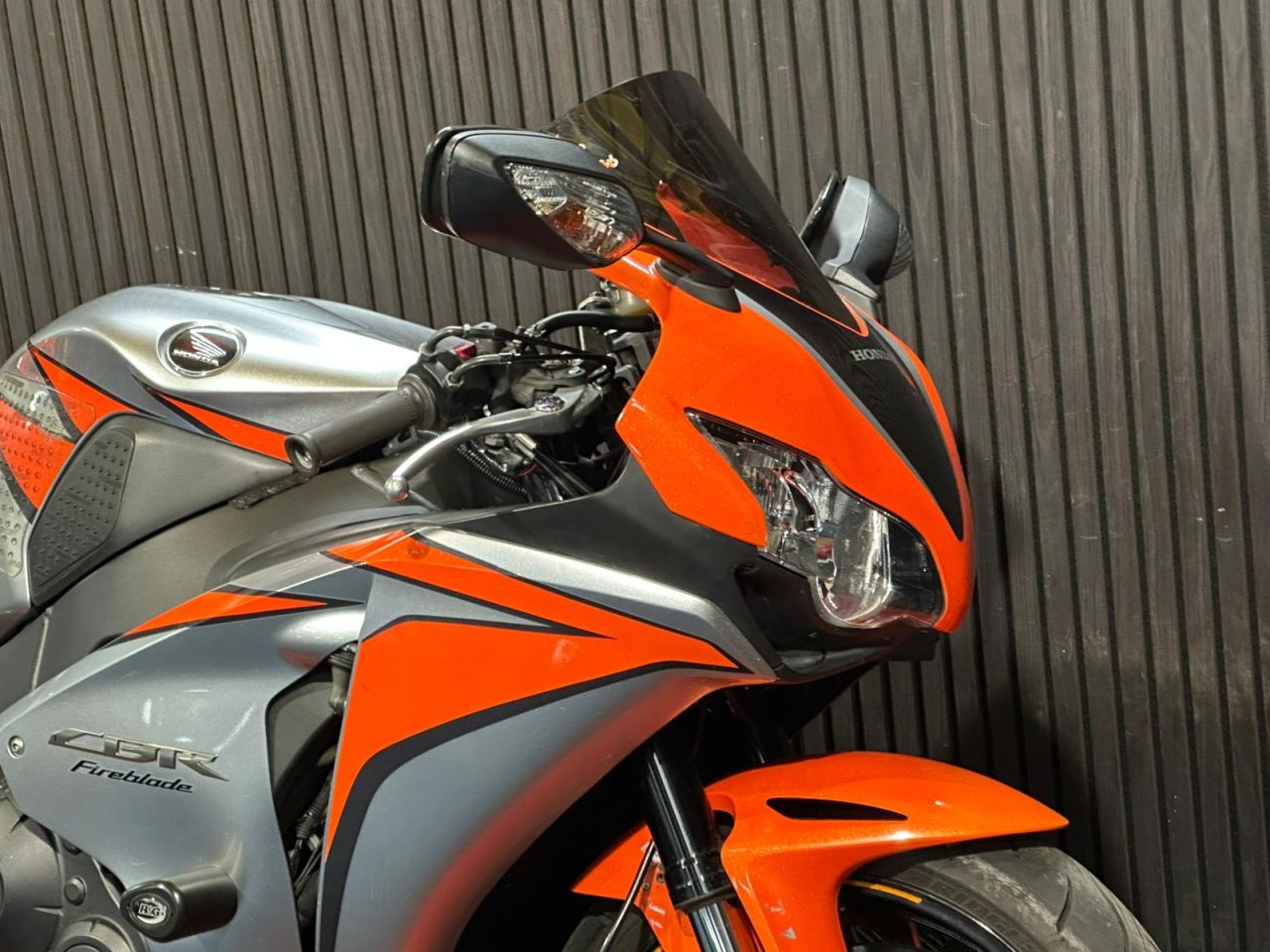 Used Honda CBR1000RR Fireblade for sale - 78640085: Photo 24