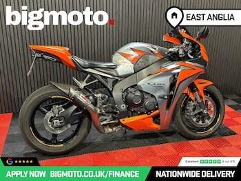 Used Honda CBR1000RR Fireblade undefined for sale - bike-78640085: Photo