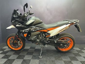 Used KTM 890 SMT 2025 for sale - bike-77867121: Photo