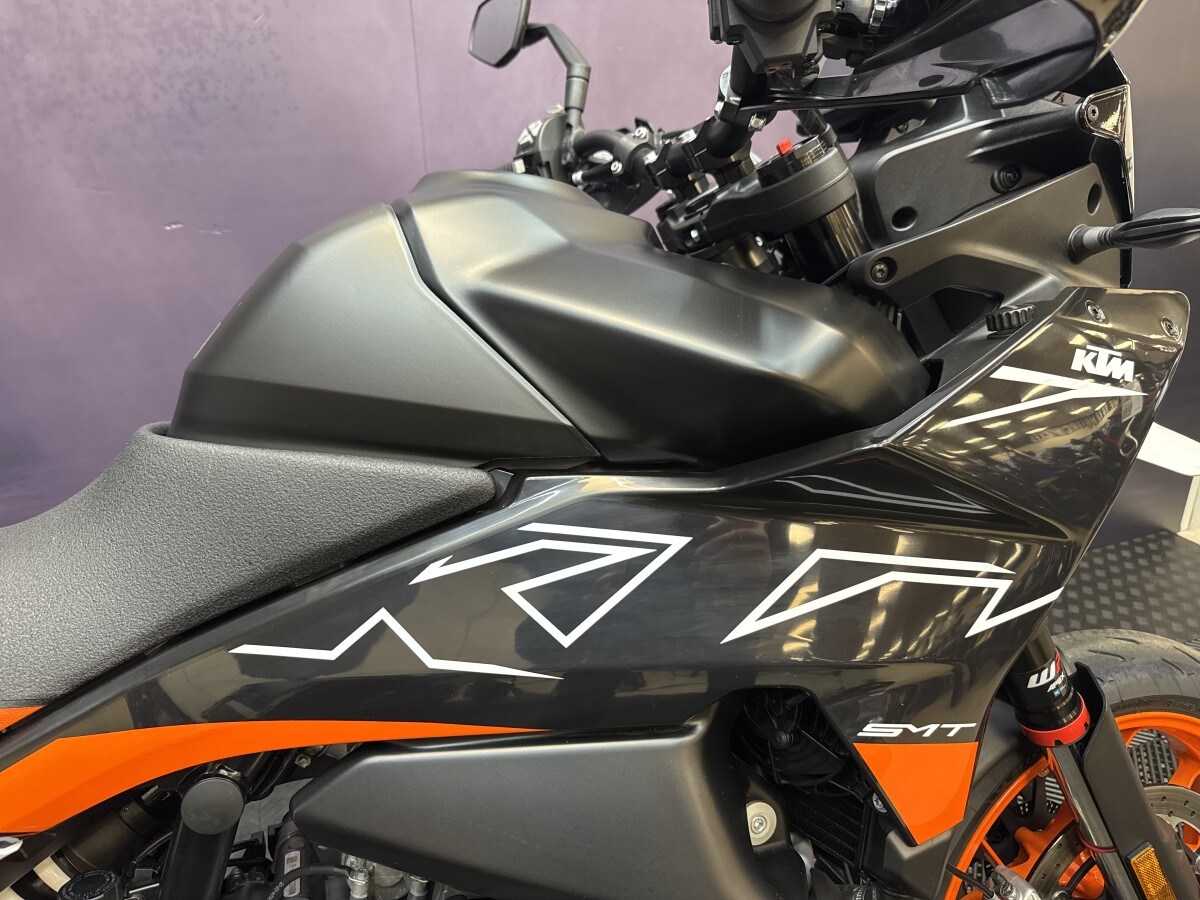 KTM 890 SMT
