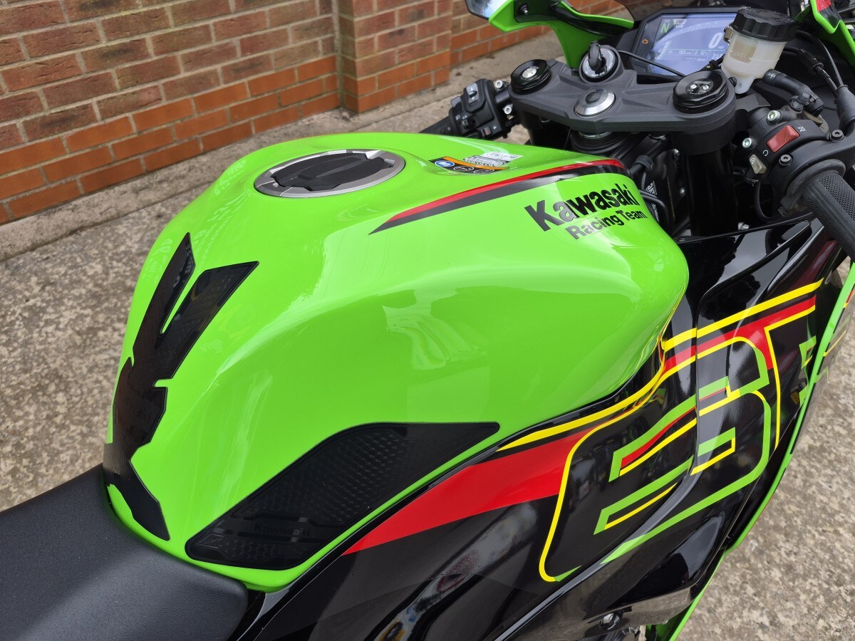 Kawasaki NINJA ZX-636 ZX636JSFAN