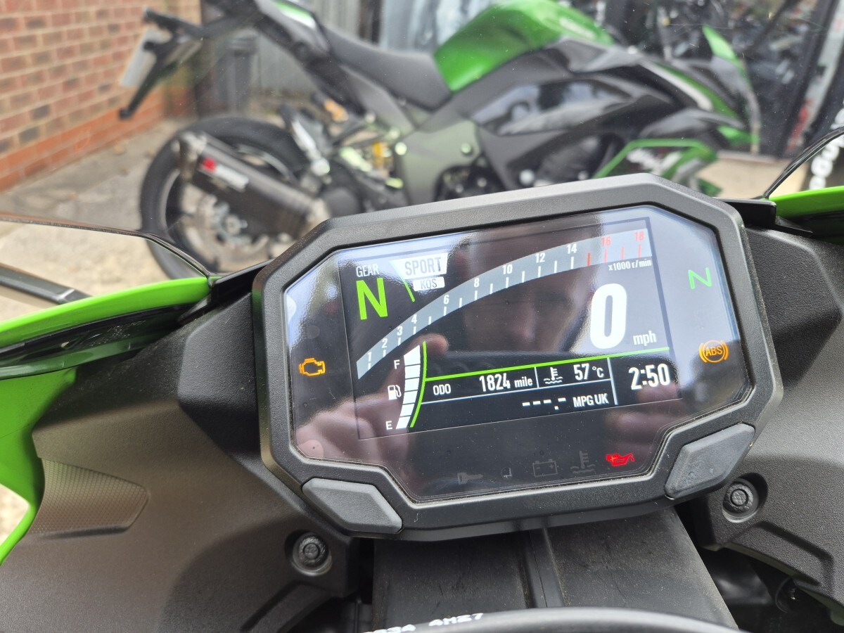 Kawasaki NINJA ZX-636 ZX636JSFAN