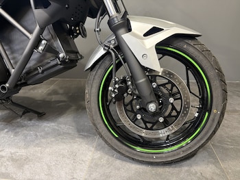 Used Kawasaki Z E-1 Sport NR011ARFNN undefined for sale - bike-77866927: Photo