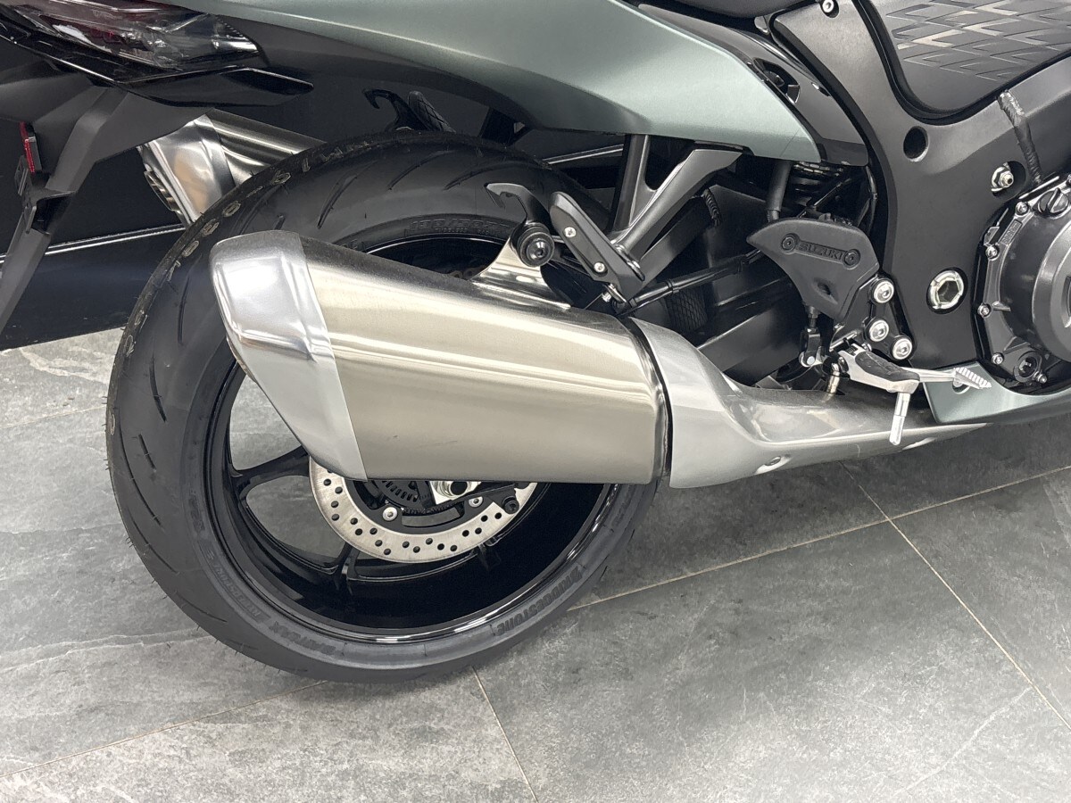 Suzuki GSX1300R HAYABUSA