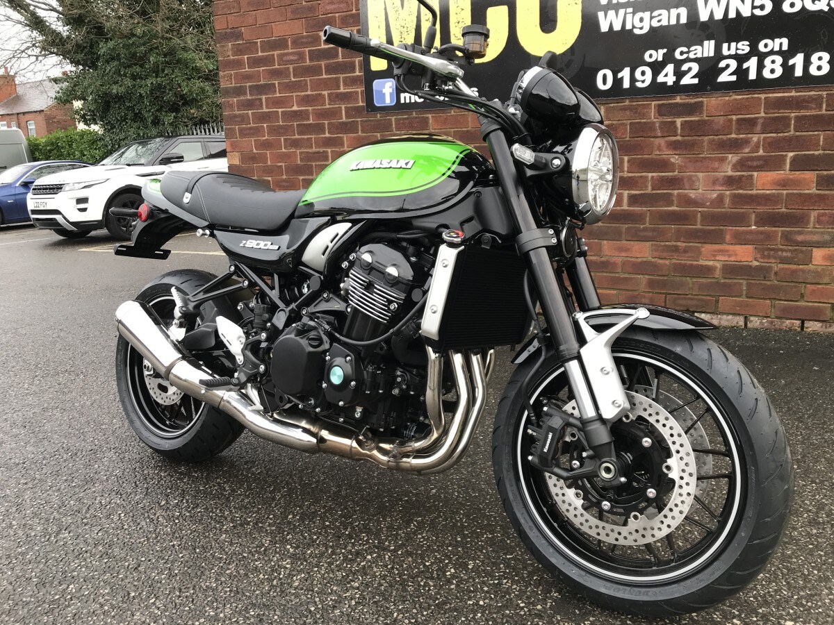 Kawasaki Z900RS ZR900KSFAB BK1