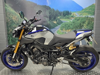 Used Yamaha MT-09SP 2018 for sale - bike-77869151: Photo