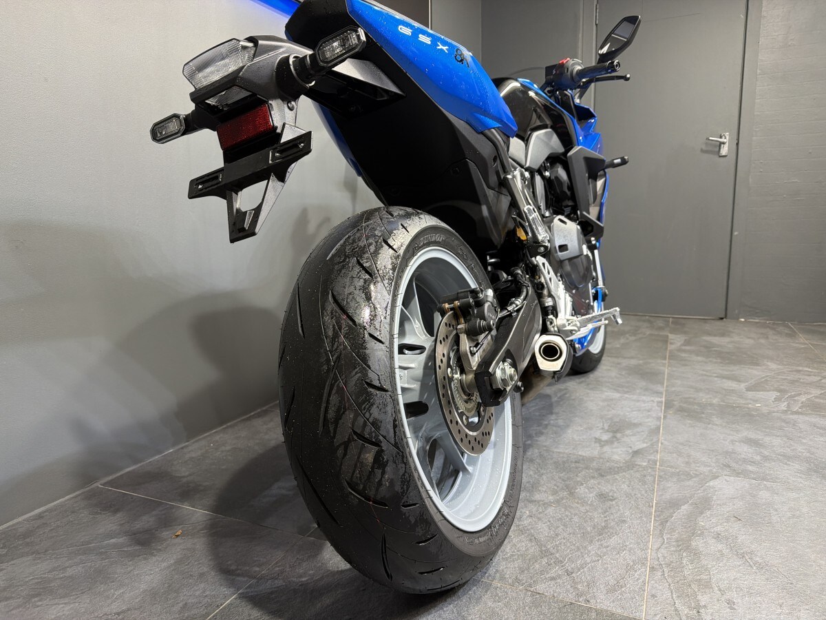 Suzuki GSX-8R