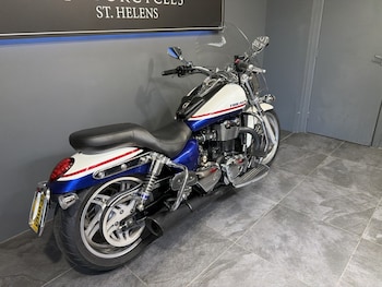 Used Triumph THUNDERBIRD 1600 2011 for sale - bike-78229510: Photo
